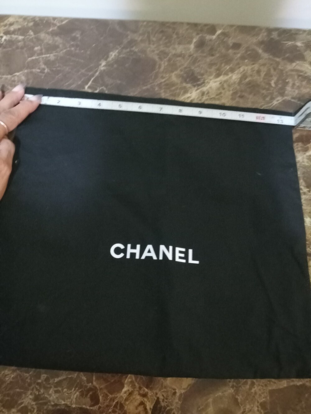 Chanel Medium Black/White Dustbag  GUC - Picture 2 of 4